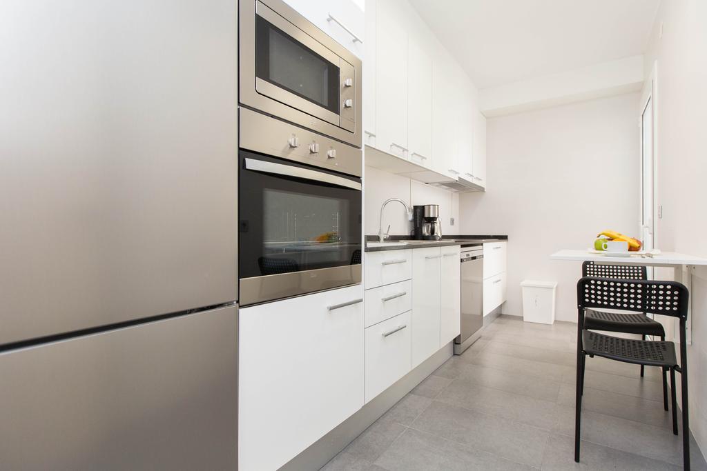Stay Barcelona Central Apartments Bagian luar foto